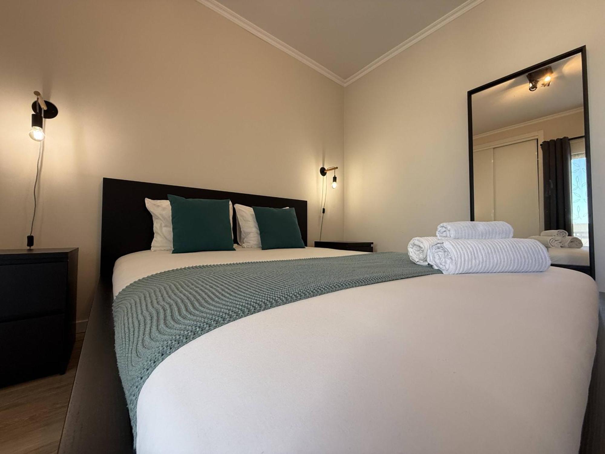 Luxe Condo With Pool, Airco And Seaview Balcony - Go4Portugal - Albufeira Luaran gambar